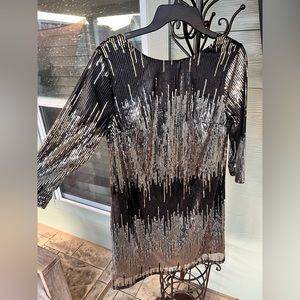 NEW Cato Gorgeous Sparkling Dress- Size M -black and Silver